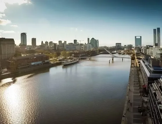 fd842f_0747f90a0fb3461eb49b723a2c4c44da~mv2