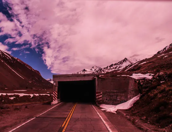 fd842f_bb157d0ee75c4e8bbdaa6924375fc3ec-mv2