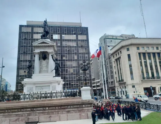 fd842f_d930e4953d974782b5f78e358b9ec93f-mv2 (1)