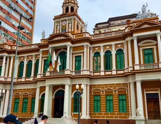 fd842f_de0fe152dce94f7d8aa08dd95a0c5732~mv2