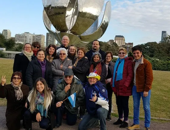 fd842f_f710e35224514355b1b0d1d102b44f41-mv2 (1)